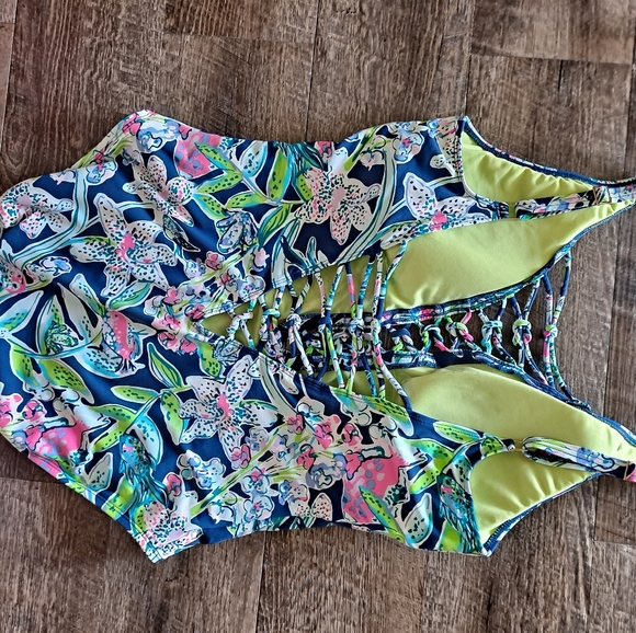 Lilly Pulitzer Sway This Way Swimsuit - Picture 4 of 5